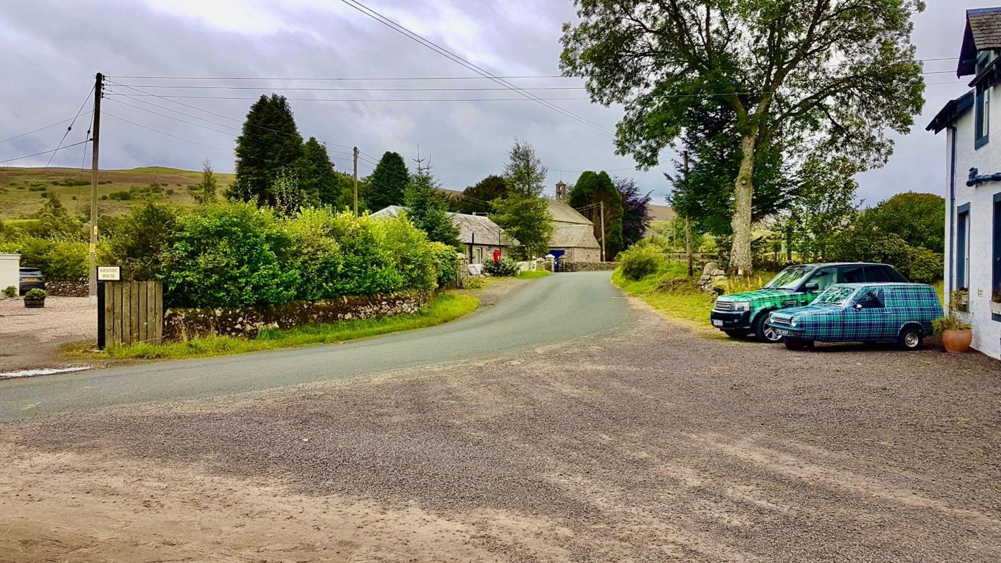 Glenisla Hotel Blairgowrie and Rattray Exterior photo